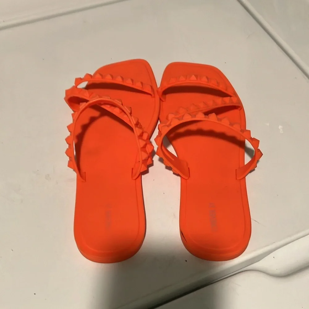 Forever 21 orange plastic slide sandals women’s size 8